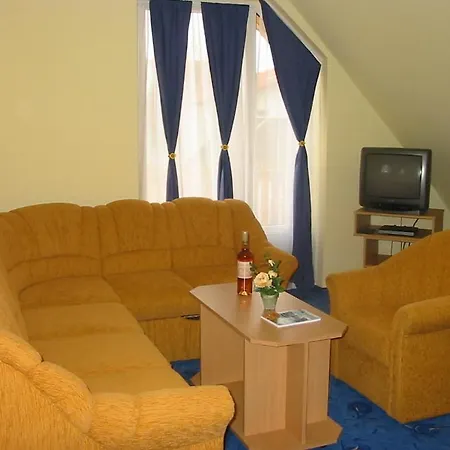 Napfény Apartmanház * Hévíz